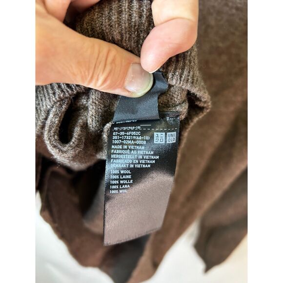 Uniqlo NWOT Heathered Brown Pure Wool V-Neck Button-Up Cardigan Sweater Size M - Picture 10 of 13